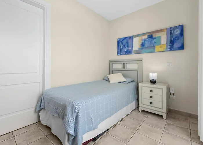 Liv * 普拉亚布兰卡